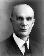 Larger memorial image loading...