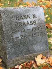 Larger memorial image loading...