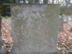 Larger memorial image loading...