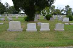 Larger memorial image loading...