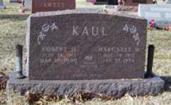 Larger memorial image loading...