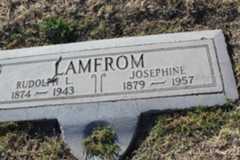 Larger memorial image loading...