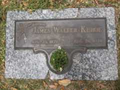 Larger memorial image loading...