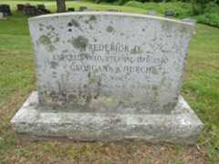 Larger memorial image loading...