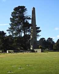 Larger memorial image loading...