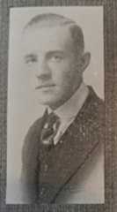 Larger memorial image loading...