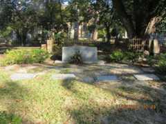 Larger memorial image loading...