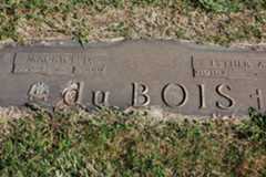 Larger memorial image loading...