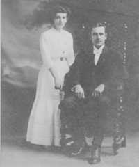 Larger memorial image loading...