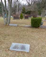 Larger memorial image loading...