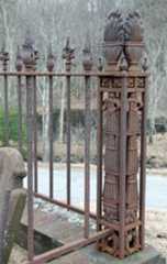 Larger memorial image loading...