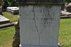 Larger memorial image loading...