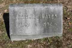 Larger memorial image loading...