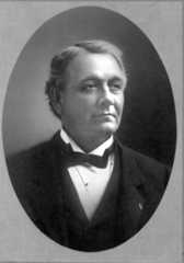 Larger memorial image loading...