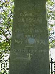 Larger memorial image loading...