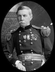 Larger memorial image loading...