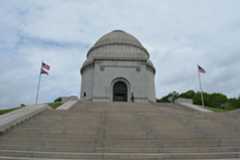 Larger memorial image loading...