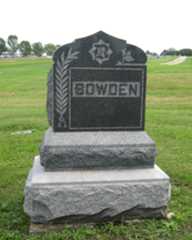 Larger memorial image loading...