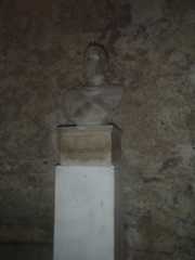 Larger memorial image loading...