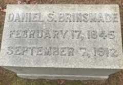 Larger memorial image loading...