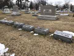 Larger memorial image loading...