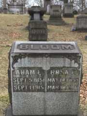 Larger memorial image loading...