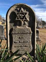 Larger memorial image loading...