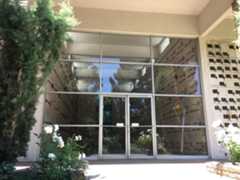 Larger memorial image loading...