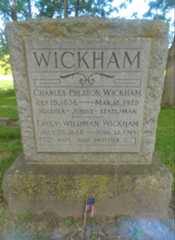 Larger memorial image loading...