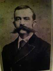 Larger memorial image loading...