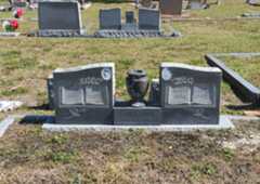 Larger memorial image loading...