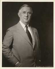 Larger memorial image loading...