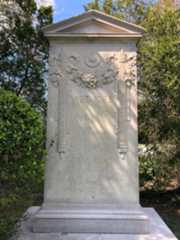 Larger memorial image loading...