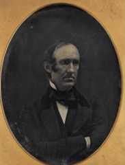 Larger memorial image loading...