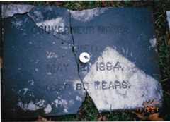 Larger memorial image loading...