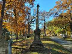 Larger memorial image loading...