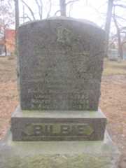 Larger memorial image loading...