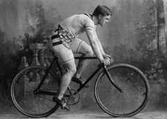 Larger memorial image loading...