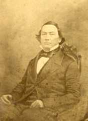 Larger memorial image loading...