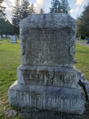 Larger memorial image loading...