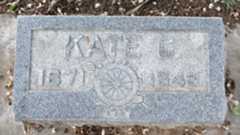 Larger memorial image loading...