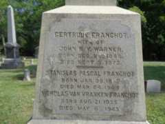 Larger memorial image loading...