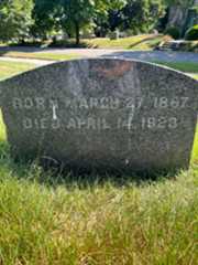 Larger memorial image loading...