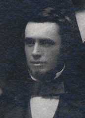 Larger memorial image loading...