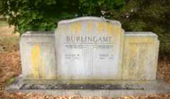 Larger memorial image loading...