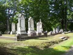 Larger memorial image loading...