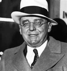 Larger memorial image loading...