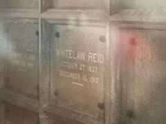 Larger memorial image loading...