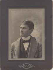 Larger memorial image loading...