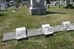 Larger memorial image loading...